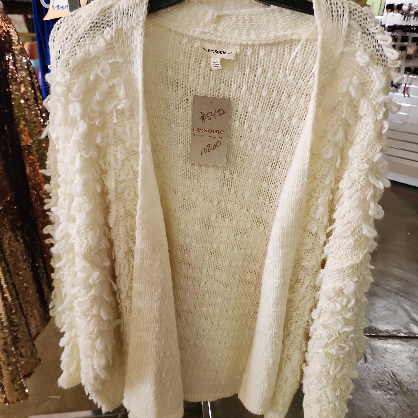 SHAGGY CREAM CARDIGAN M/L