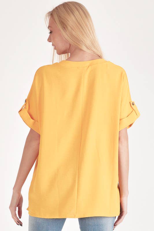 SPT5211 - WOMEN SHORT BUTTON SLEEVE FRONT SLIT LOOSE FIT TOP