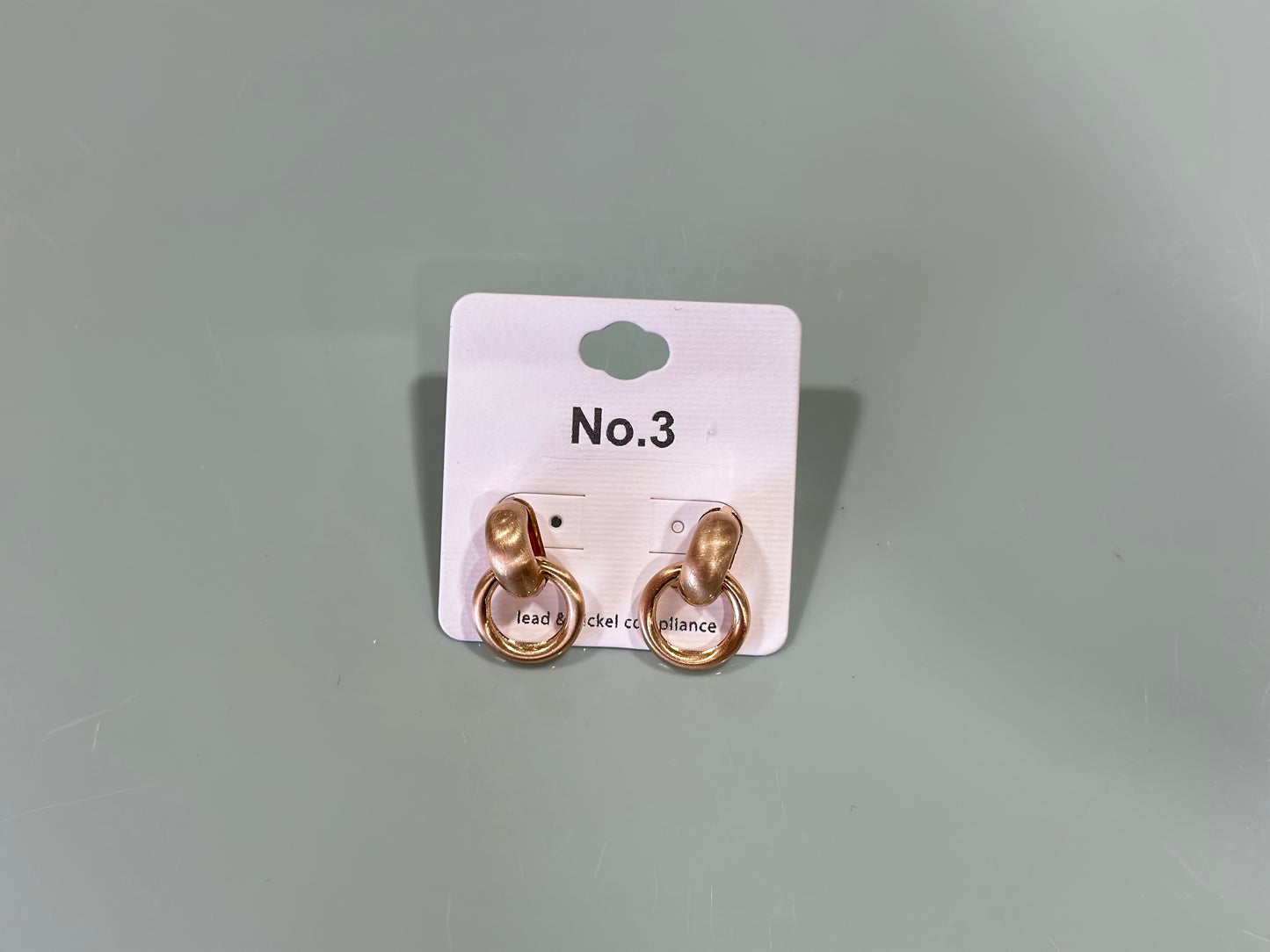 Earrings gold knock