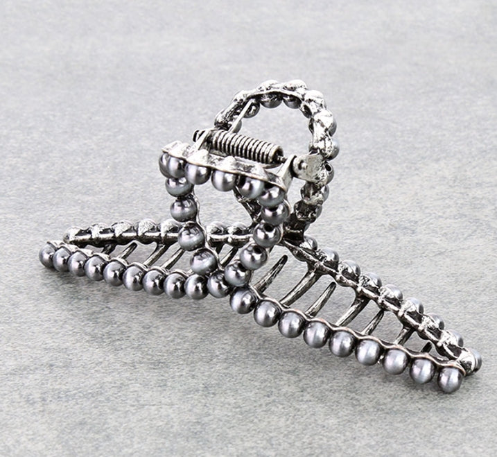 4.5″ Navajo Style Pearl Banana Hair Claw Clip