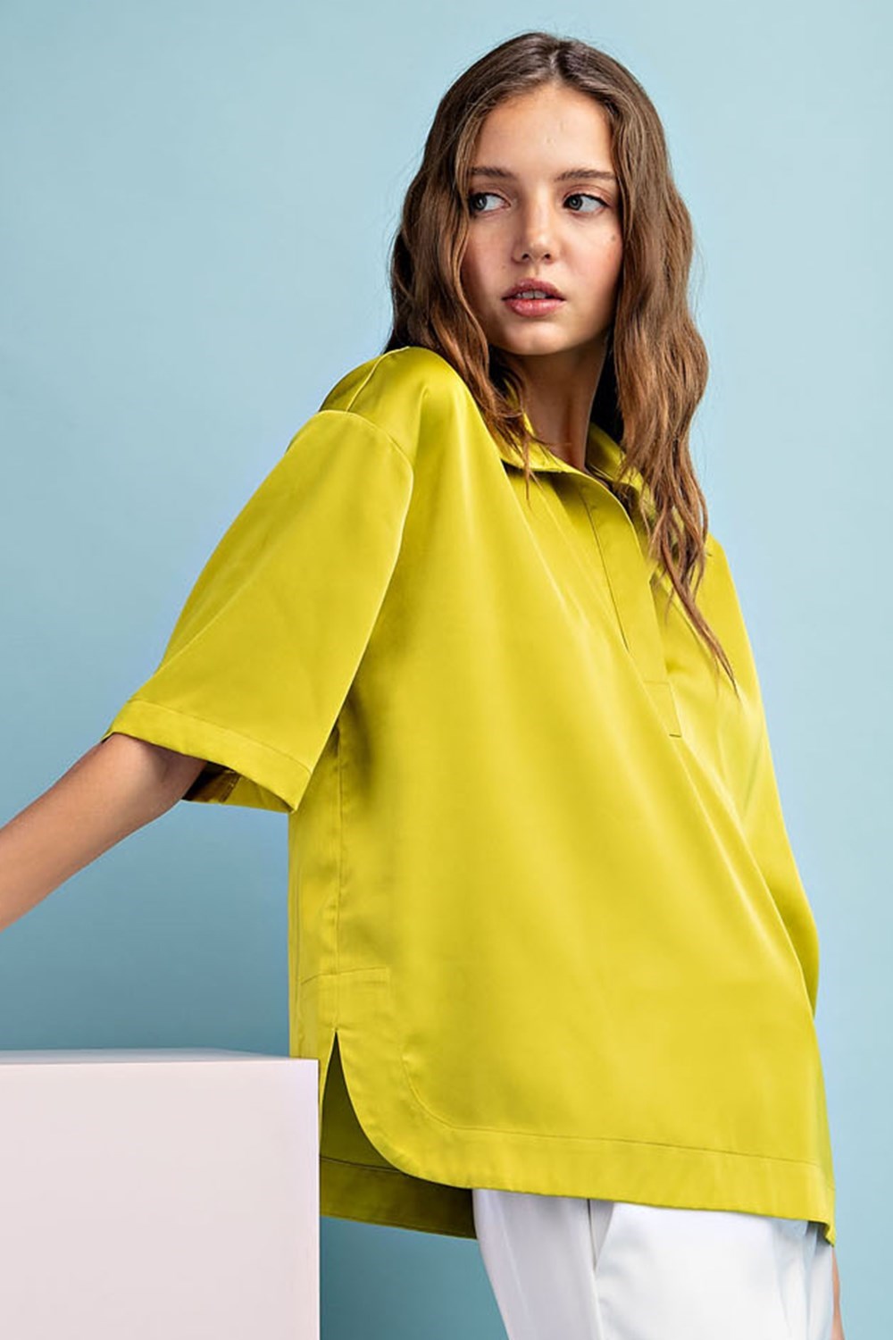 SATIN SHORT SLEEVE TOP