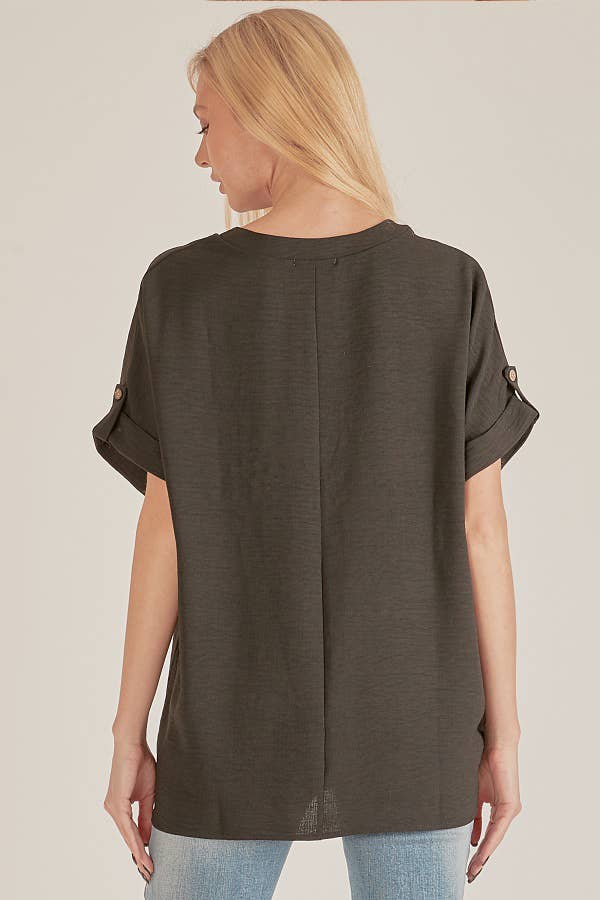 SPT5211 - WOMEN SHORT BUTTON SLEEVE FRONT SLIT LOOSE FIT TOP