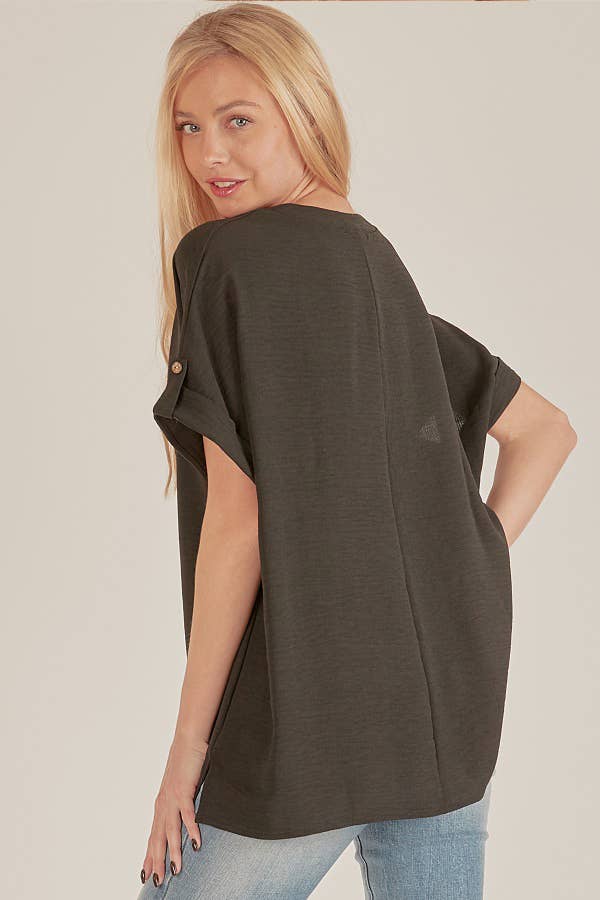 SPT5211 - WOMEN SHORT BUTTON SLEEVE FRONT SLIT LOOSE FIT TOP