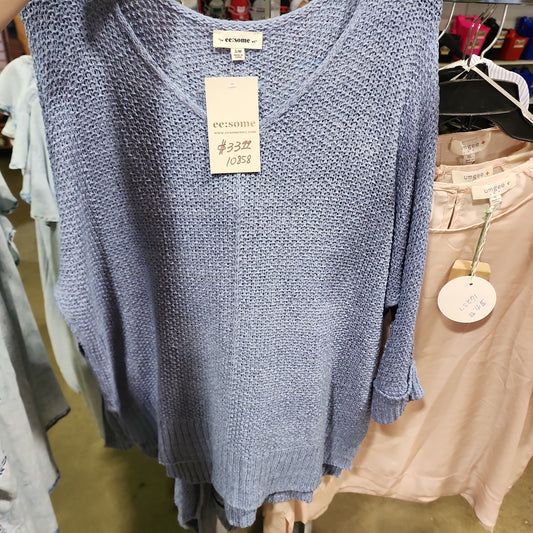 KNIT SWEATER LIGHT BLUE