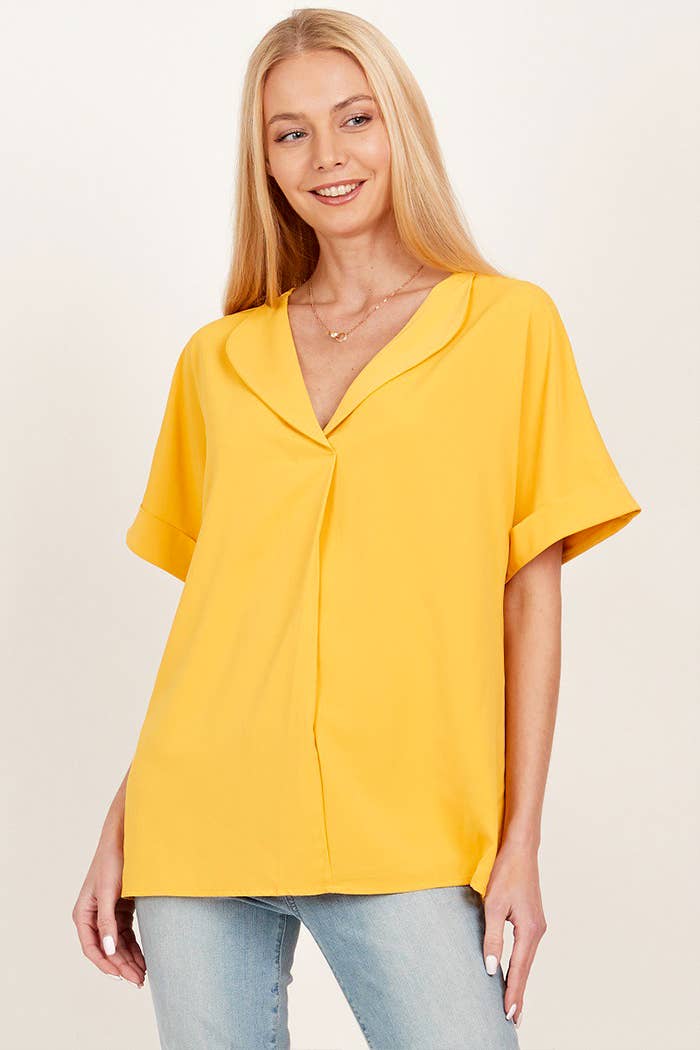 SPT5068. - WOMEN SOLID COLLARED SHORT SLEEVE LOOSE BOXY TOP