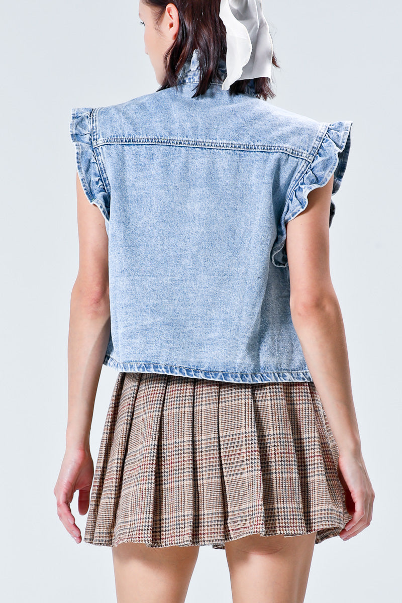 Ruffle hemming detail washed denim vest.- Light Denim
