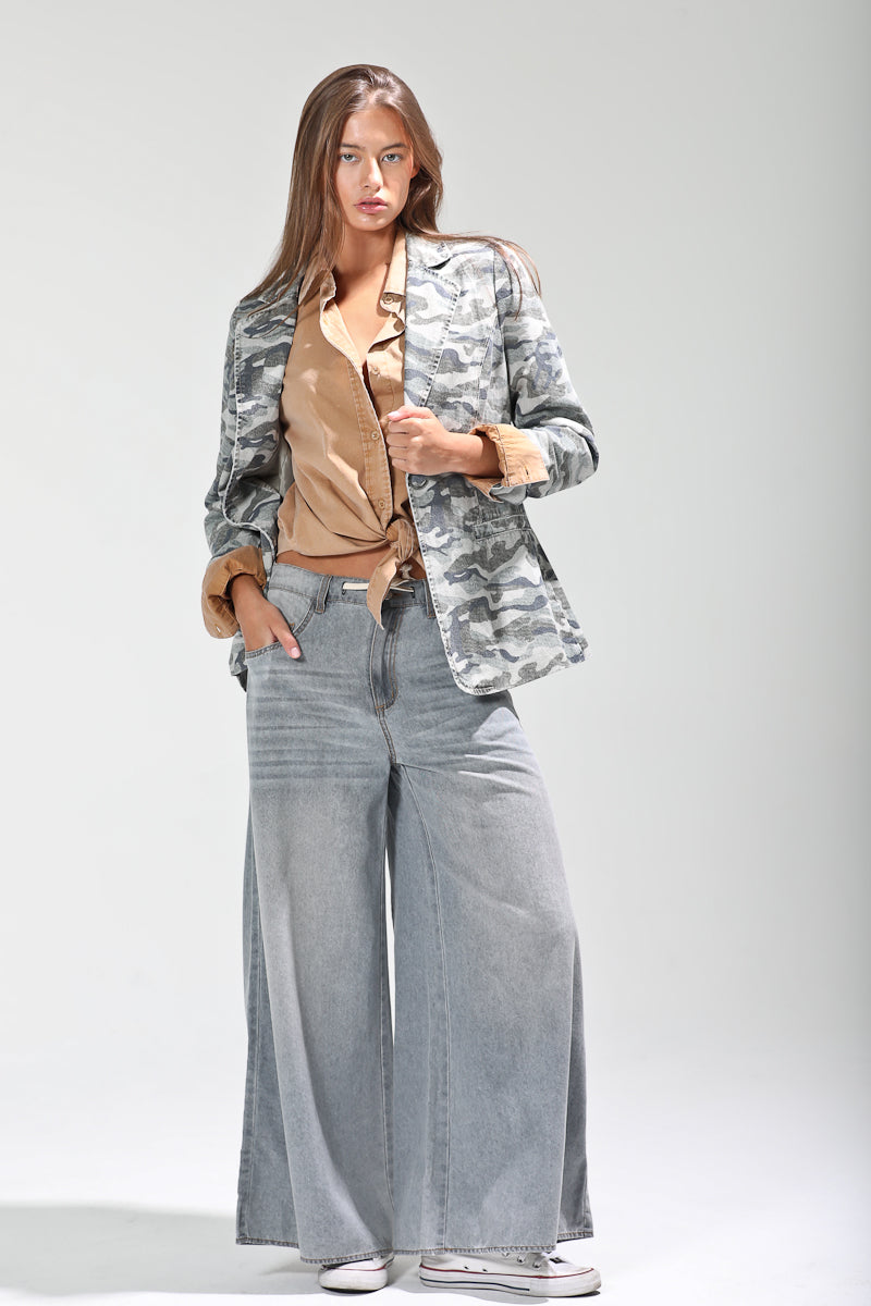 Waist strap included ombre dyed wide denim pants - Gray Denim