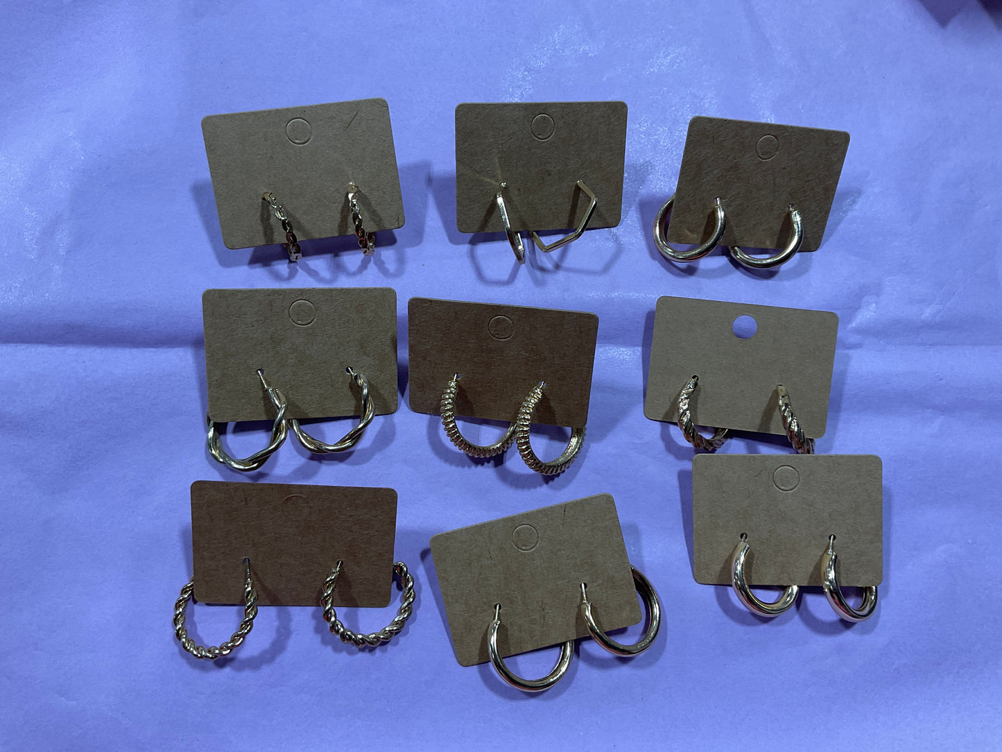 MYSTERY MÉDIUM GOLD EARRINGS