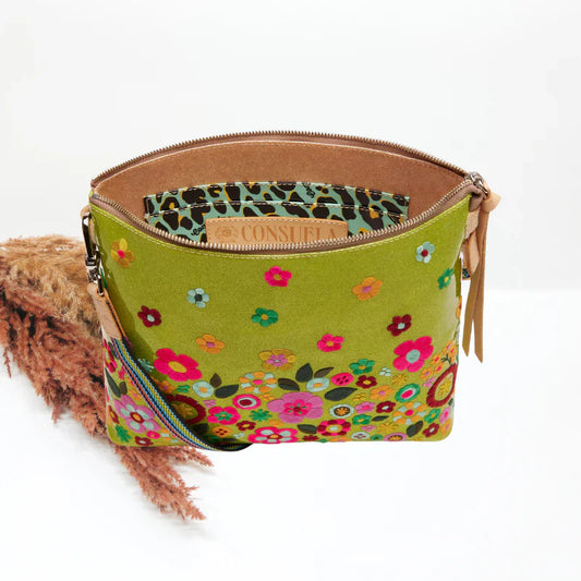 Buzzy downtown crossbody