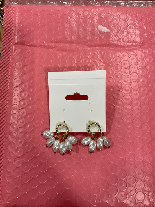 Pearls Drop Earrings