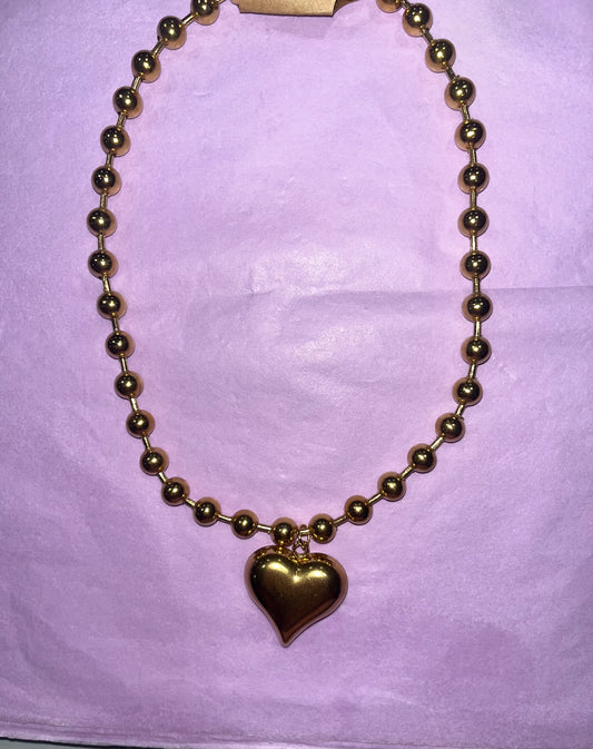 Gold heart necklace