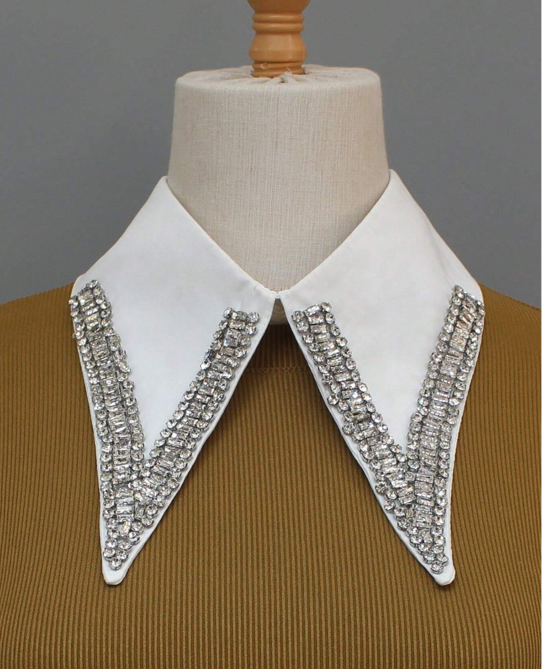 Sparkling Clear Detachable Collar