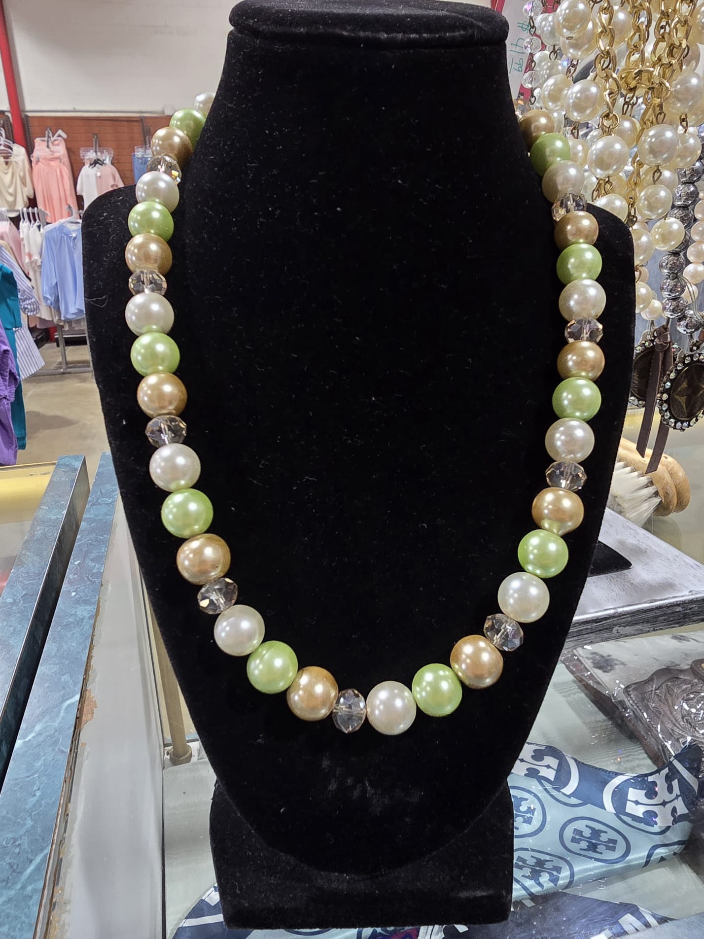 Green and White Pearl Necklace